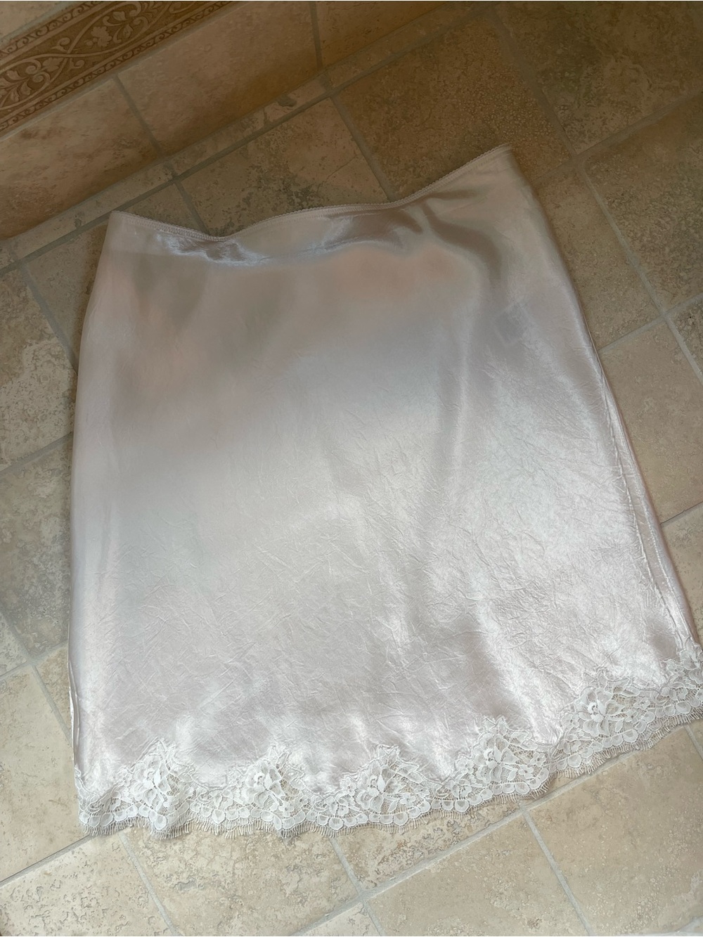 J. Crew lace-trim slip skirt in textured satin - Picture 4 of 6